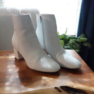 Chinese Laundry Davinna Booties